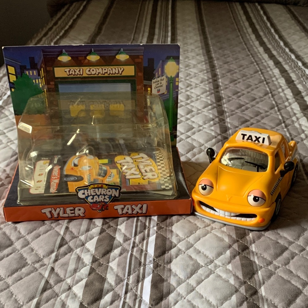 Tyler Taxi- The Chevron Cars Vintage Collectible 1997